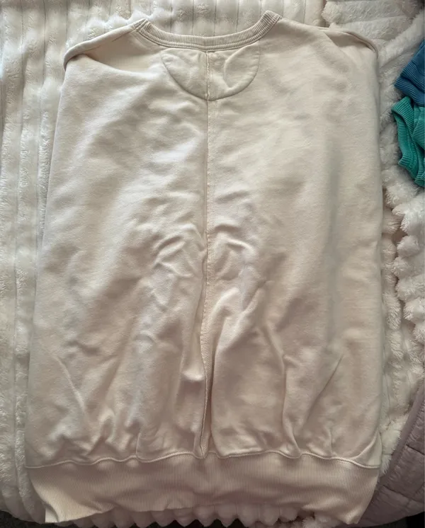 Women’s American Eagle Oversized Sweatshirt Crewneck - Image 2
