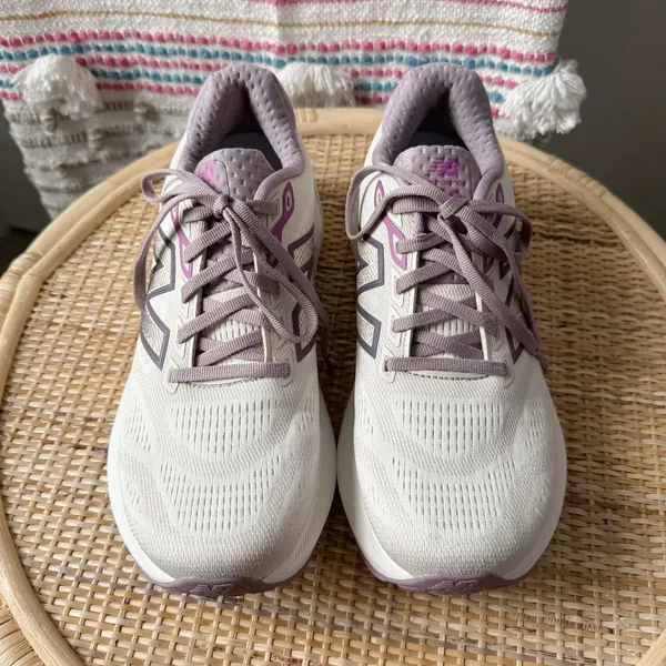 New Balance Fresh Foam X 880 V15 Linen Dark Ice Wine Passion Fruit Sneakers 9 - Image 3