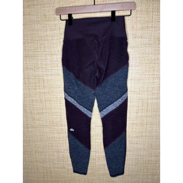 Alo Yoga Womens XXS Colorblock Chevron High Waist Leggings Plum Charcoal Gray - Image 3