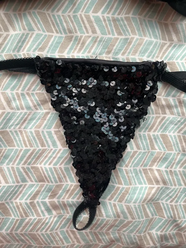 Victoria’s Secret vintage Y2K black sequined bra and thong panty set - Image 2