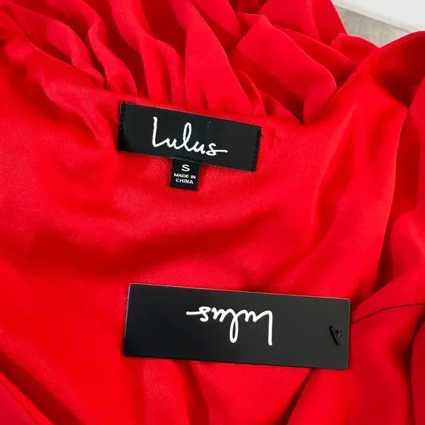 Lulu’s nwt Lost in the Moment Red Maxi Dress size small - Image 11
