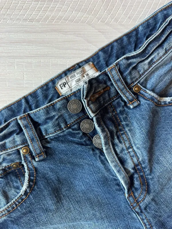 Free People FP Denim High Rise Button-Fly Cutoff Shorts Size 24 - Image 2