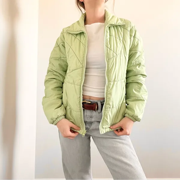 Vintage Columbia Light Green Quilted Puffer Jacket - Image 2