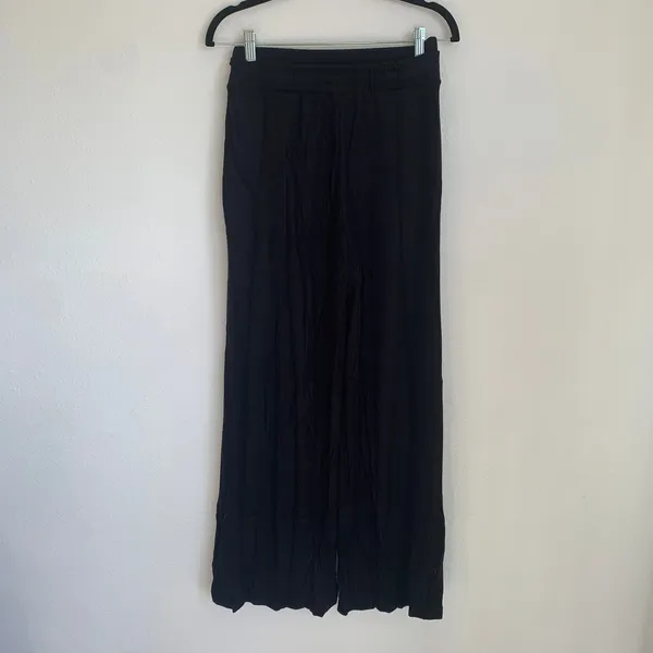 NWT Lulu's‎ Drawstring Flare Lounge Pants in Black - Image 3