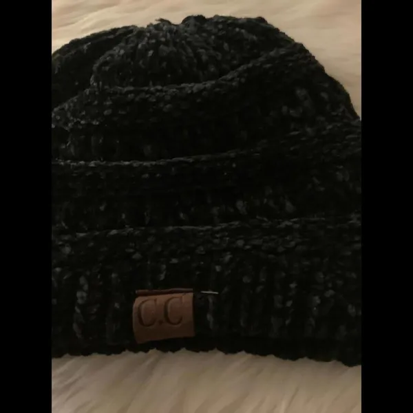 C.C Chunky Knit Beanie Hat - Cozy Winter Accessory - Image 2