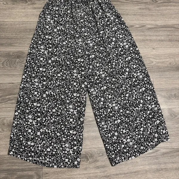 Blue Rair Women‎ Floral Jumpsuit Wide Leg Crop Tie Shoulder Smocked Waist Size L - Image 5