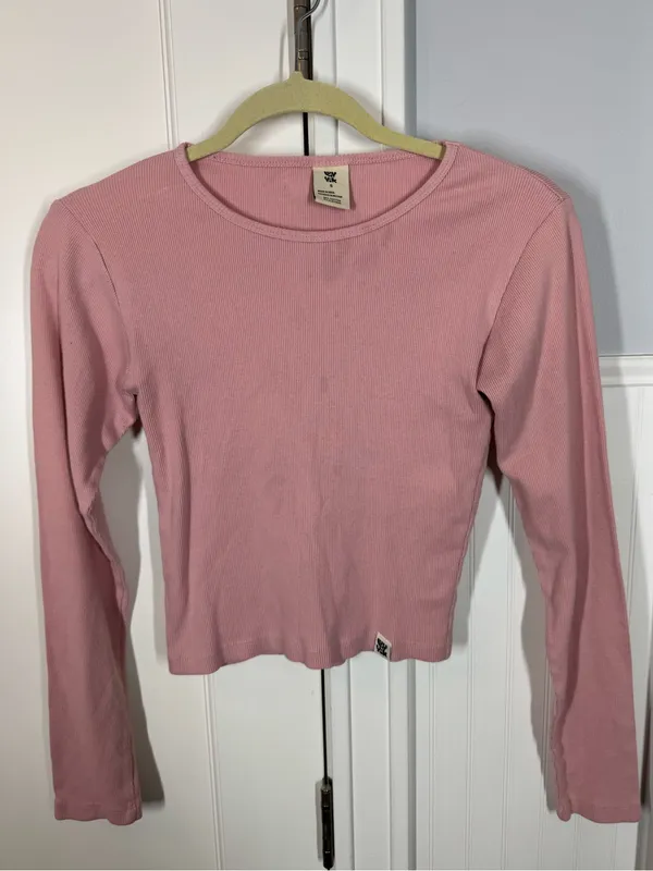 Lucy & Yak Women's Pink Ribbed Long-Sleeve Crewneck Top - Image 5