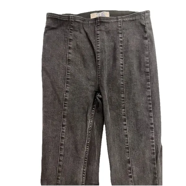 We The Free People Flare Jean Size 26 Black Denim Bell Bottom Stretch Pull On‎ - Image 2