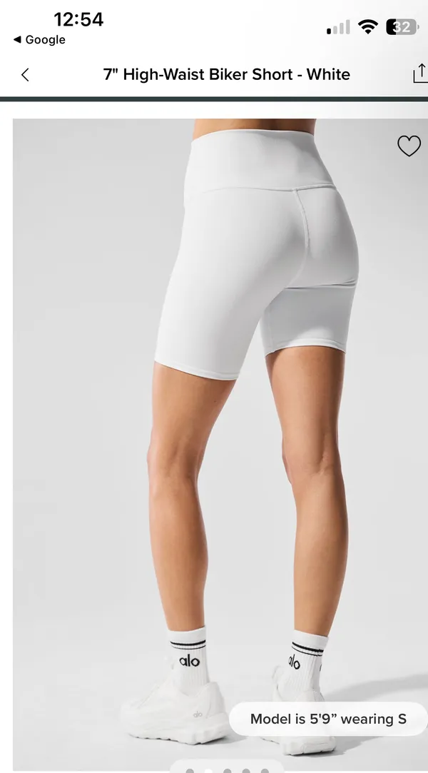 Alo Biker Shorts - Image 2