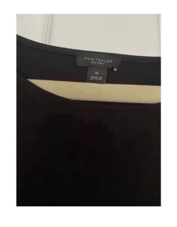 Ann Taylor Black Top - Image 6