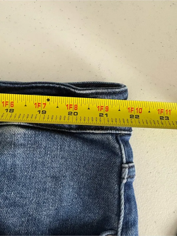 KANCAN Maurice’s Plus Size 24 Medium Wash Distressed Jeans EUC Blue - Image 9