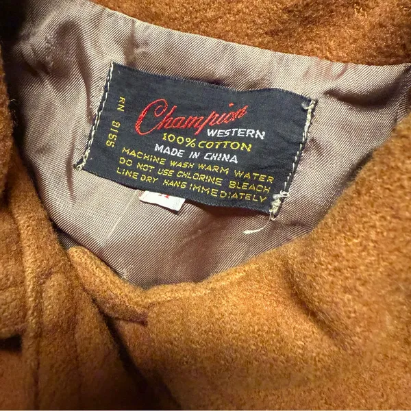 Vintage Camel Heavyweight Long Swing trench coat pockets size medium EUC - Image 8