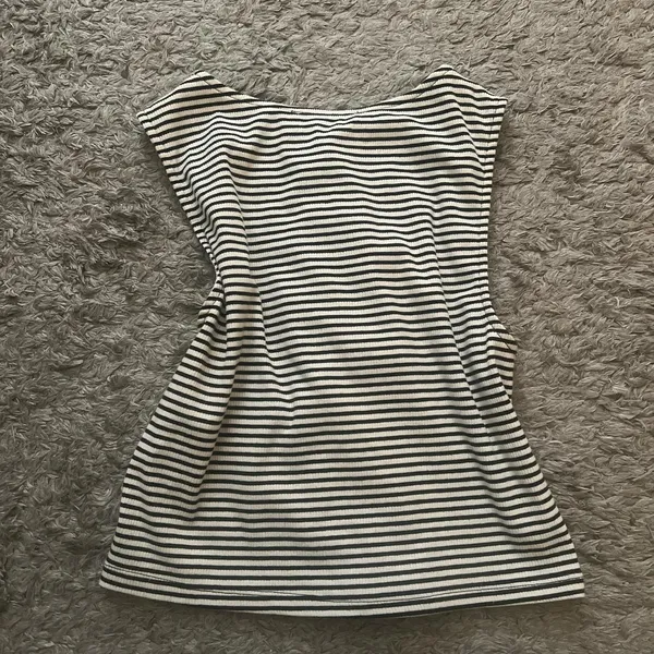 Black and white striped tank top with lace detail #stripes Cropped; Forever 21 - Image 3