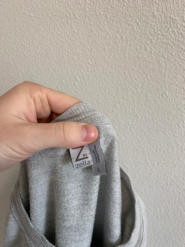 Zella Grey Crewneck Sweatshirt Pullover - Image 4