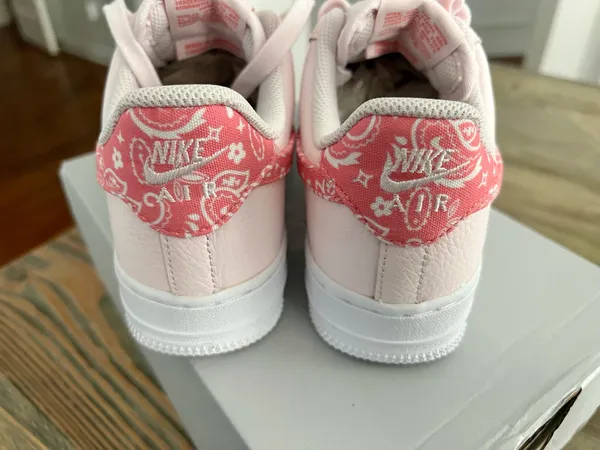 Nike Air Force 1 07 Women’s Shoes - Image 4