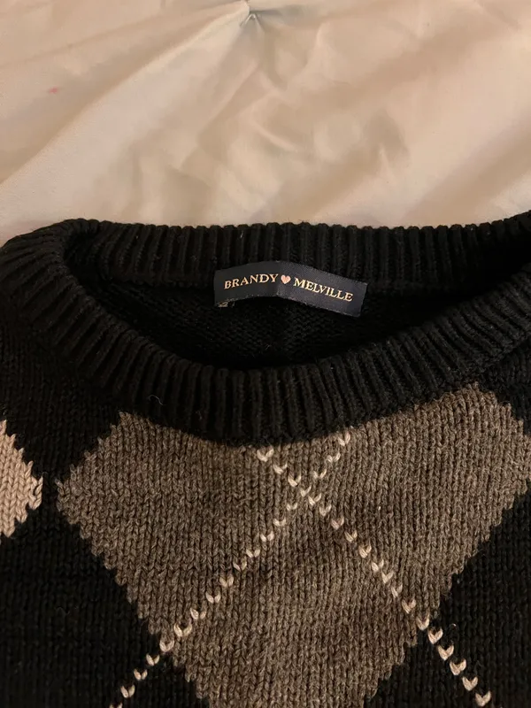 Brandy Melville Sweater Knit - Image 3