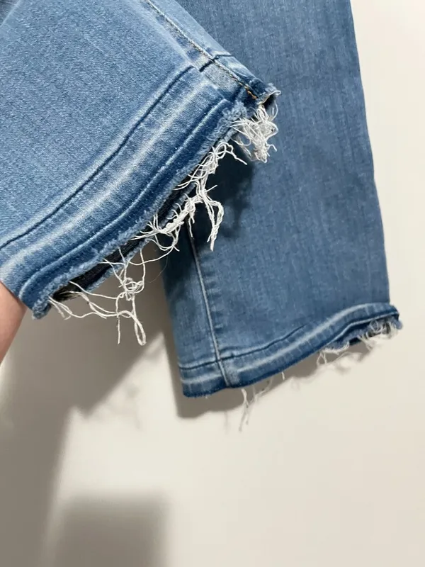 7 For All Mankind Size 24 Blue Huntington b(air) Cropped Boot Jeans - Image 10