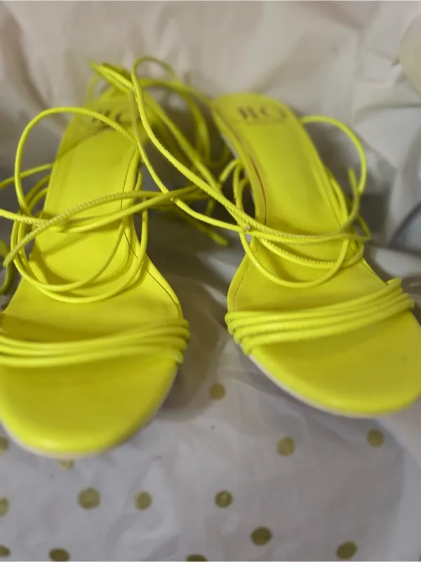 Jennifer Lopez Neon Yellow Lace-Up Stiletto Heels - Image 6