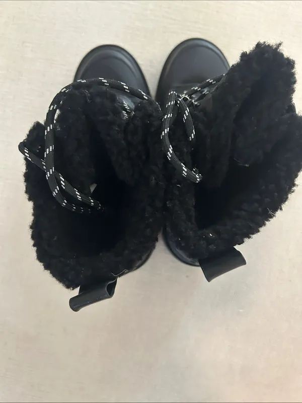 Tory Burch Black Winter Boots with Fur Trim, Size 7.5, New with tag on bottom - Image 8