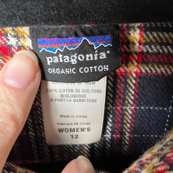 Patagonia Womens Organic Cotton Plaid‎ Flannel Popover Shirt Navy Red Yellow 12 - Image 5
