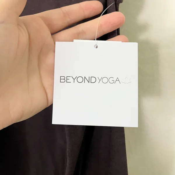 NWT Beyond Yoga Featherweight Daydreamer Pullover L Dark Brown - Image 4