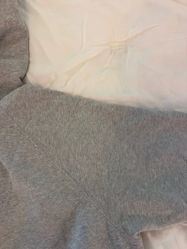 Aritzia Sweatfleece Hoodie - Image 3
