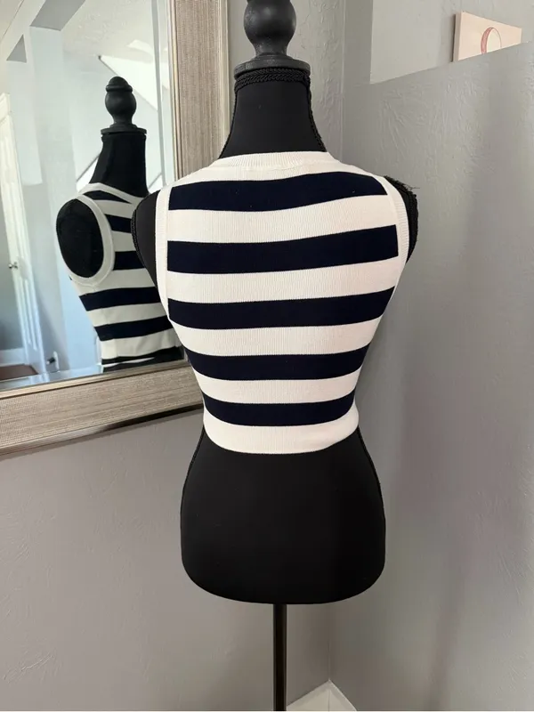 Zara striped sleeveless knit nautical costal chic crop top size small. - Image 4