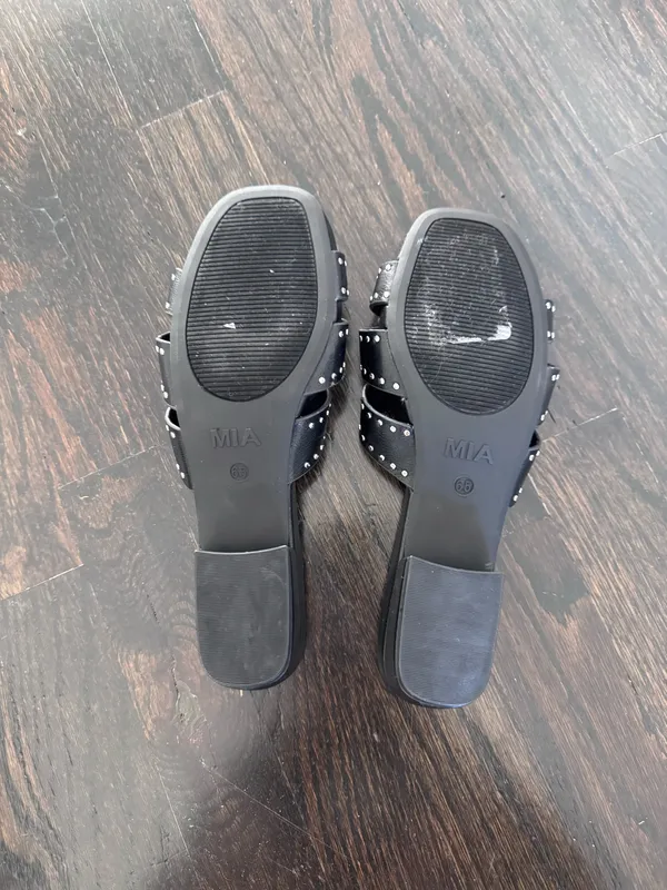 MIA Sandals - Image 2