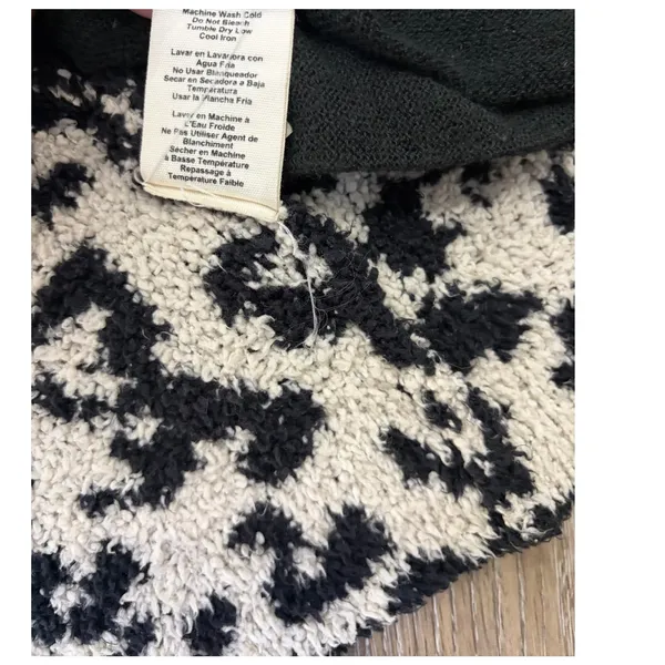 UGG Leopard Print Cardigan Womens Small Cozy Open Front Sweater - Image 8