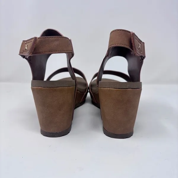 Bamboo Beehive-17 Wedge Sandals, Size 11, New with Box - Image 3