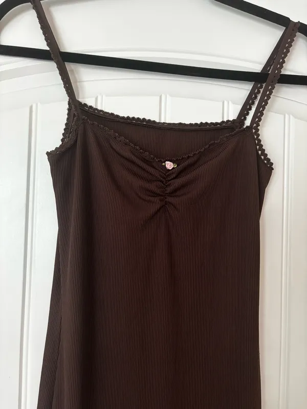 Brown Ribbed Dress with Rose Detail - Image 2