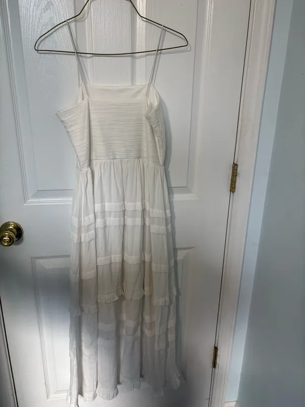 Entro White boutique maxi dress - Image 2