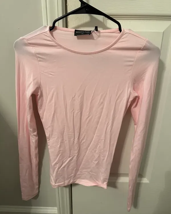 Pink long sleeve white fox top - Image 2