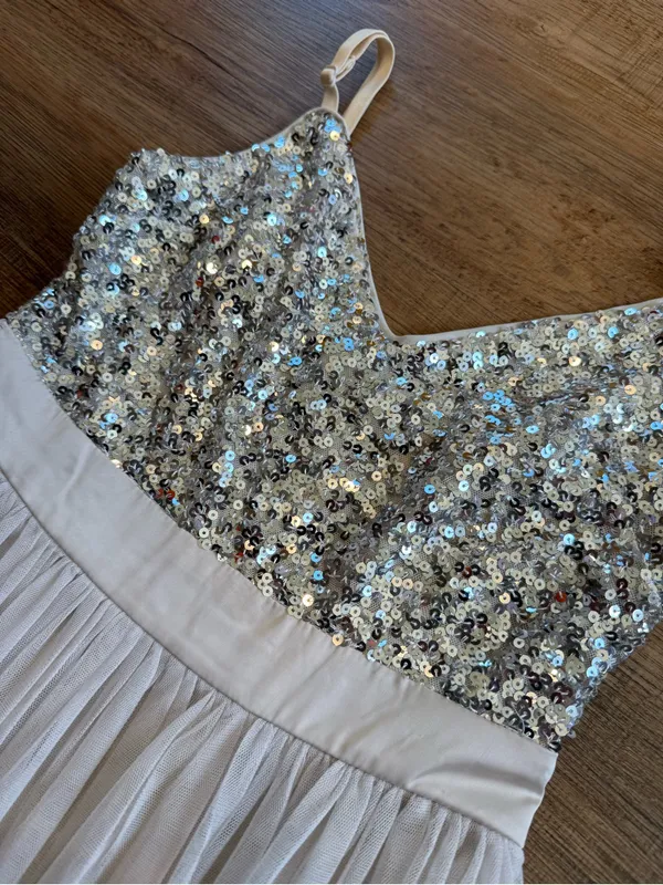 Haute Monde Silver Sequin Bodice with Light Gray Tulle Maxi Dress Size Small - Image 6