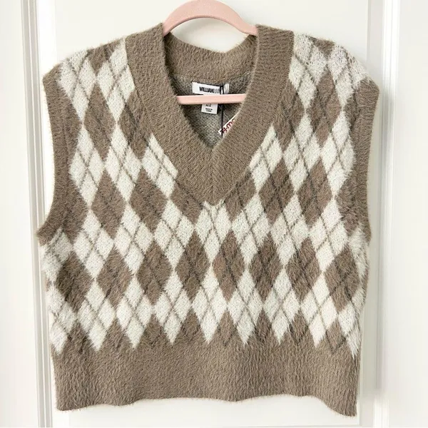 NWT William Rast Tan Argyle Sweater Vest Medium - Image 3