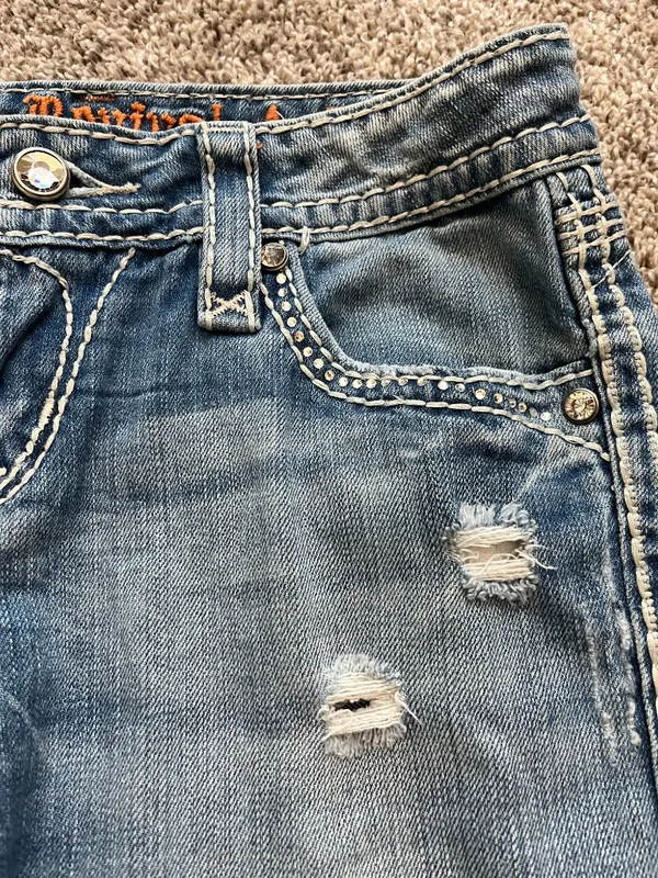 Rock Revival Y2K Denim Capris Ultra Low Rise McBling Bedazzled Pockets Size 27 - Image 3