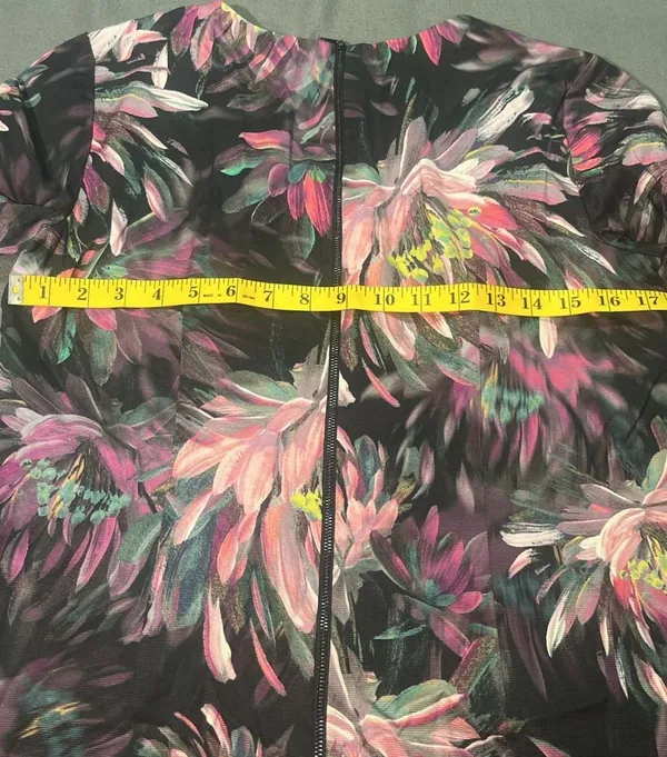 Trina Turk Black Purple Pink Floral Short Sleeve Sheath Dress Size 10 - Image 8