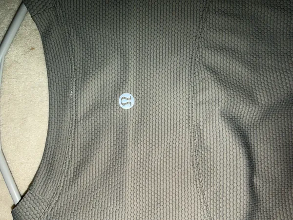 Lululemon Army Green Textured Tee Size 8 - Image 3
