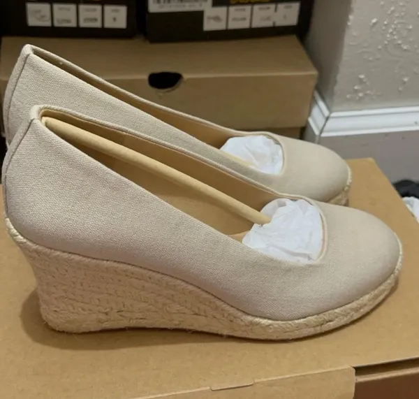 j.crew heels Seville espadrilles Flax size 6 - Image 2