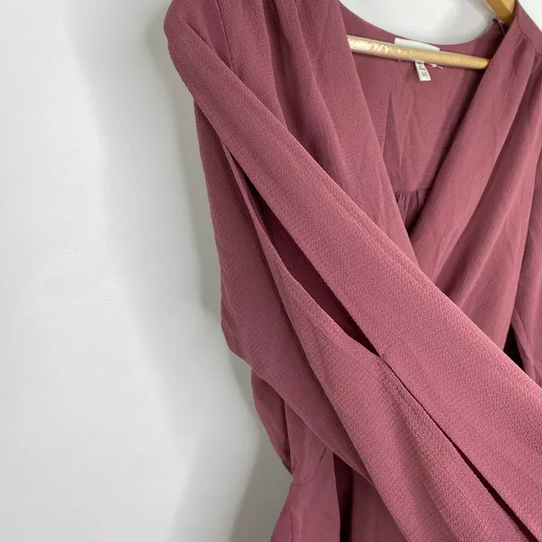 Monteau Mauve Purple Long Sleeve‎ Surplice Blouse Women's Size Medium M - Image 6