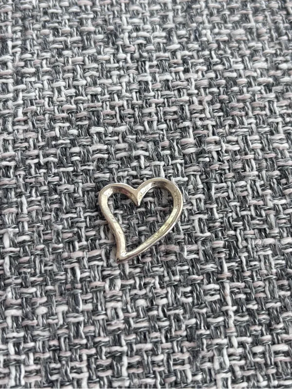Vintage y2k Silver Tone Open Heart Charm Pendant | Small Minimalist Jewelry - Image 3