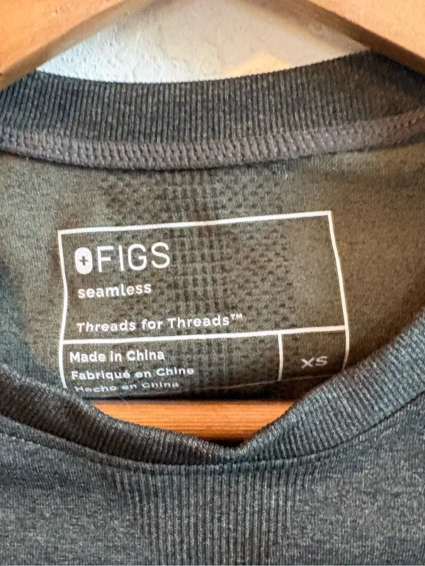 Figs Long-Sleeve Crew Top in Olive XS - Image 4