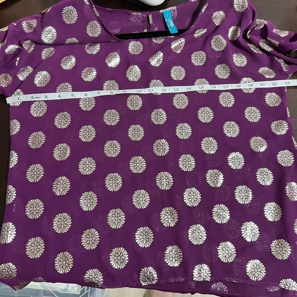 Francesca's Purple Sheer Metallic Silver Sunburst Blouse Large - Image 12