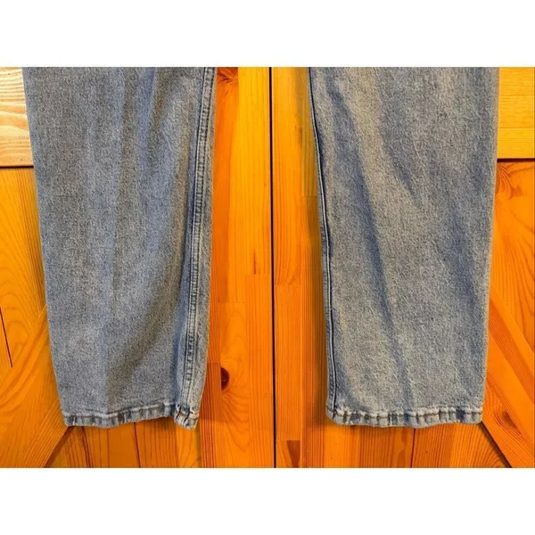 Aeropostale Women’s '90s Baggy Jean size 4 Medium Wash Distressed Stretch (7066) - Image 5