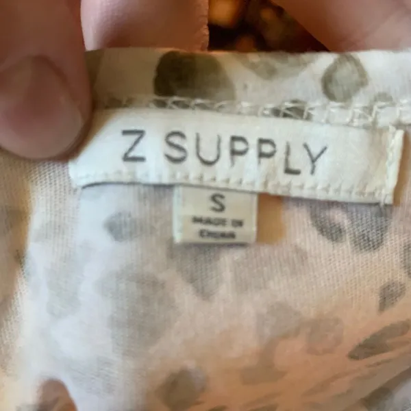 Z Supply cheetah print high neck S cropped top - Image 3