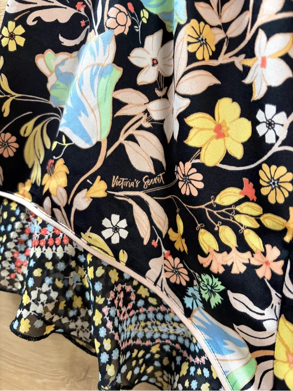 Women’s Victoria’s Secret Floral Black Playsuit Small - Image 4