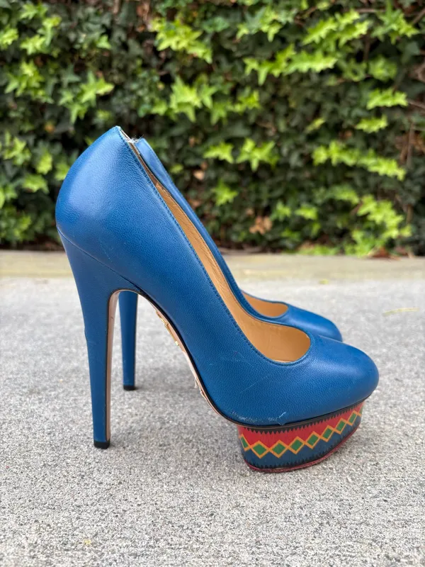 Charlotte Olympia Dolly Maraca leather platform pumps size 35 - Image 10
