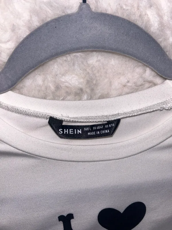 NWOT I heart cowboy White Tee Size L - Image 3
