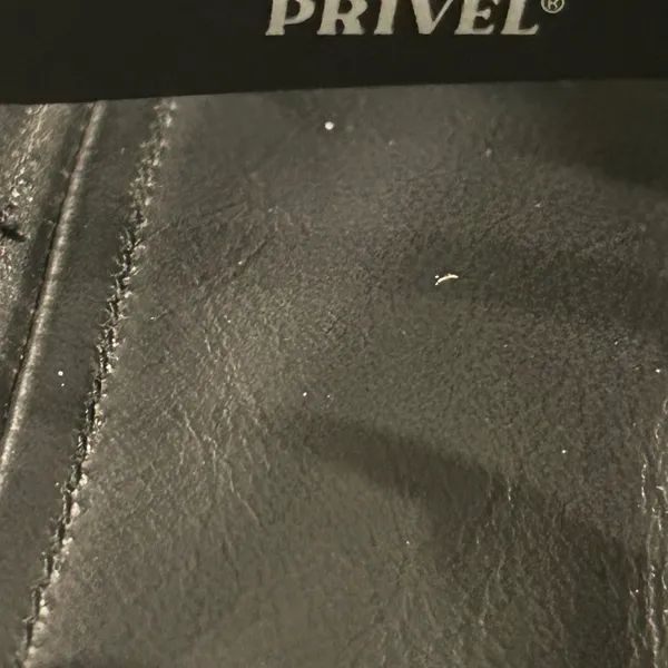 Privel Stylish Black Sunglasses - Image 7