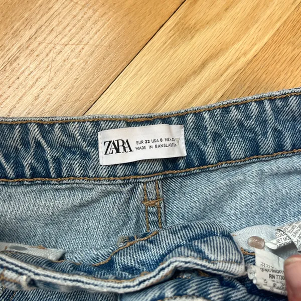 Zara ripped jean shorts  - Image 2